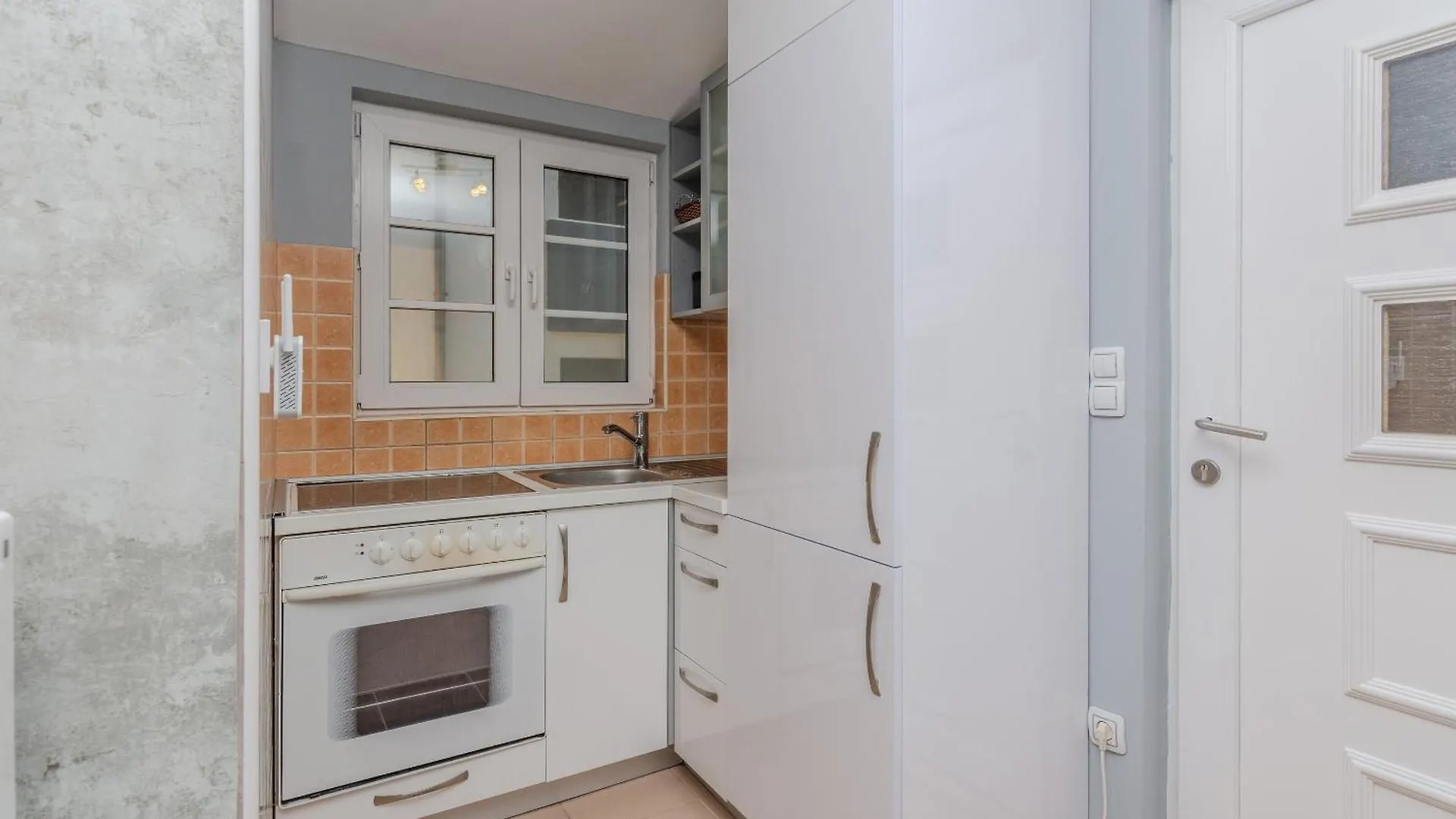 Apartment Mahnet 0*, Vir Croatia